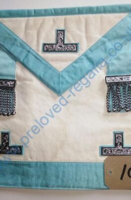 Once gone, it’s gone……Craft Masters Apron for Only £15! ❖❖FREE POSTAGE AND PACKAGING❖❖