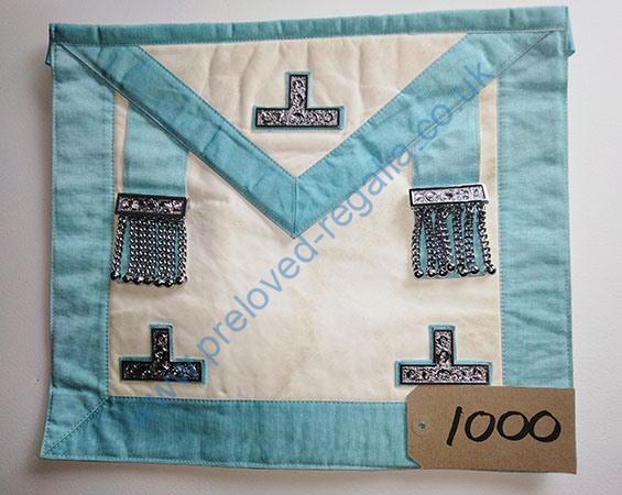 Once gone, it's gone......Craft Masters Apron for Only £15! ❖❖FREE POSTAGE AND PACKAGING❖❖