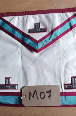 OMG MARK MASTER APRON – DONE DEAL ONLY £12‼️❖❖FREE POSTAGE AND PACKAGING❖❖