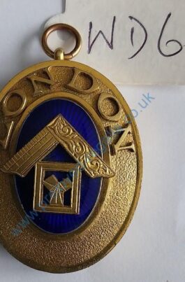 London Grand Rank Collar Jewel