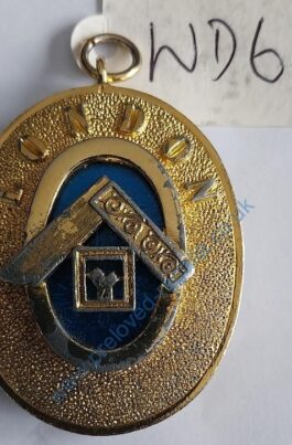 London Grand Rank Collar Jewel