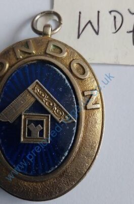 London Grand Rank Collar Jewel