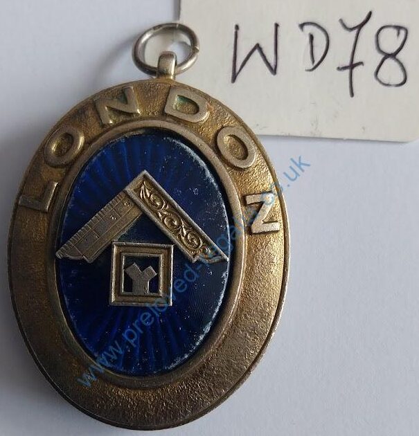 London Grand Rank Collar Jewel