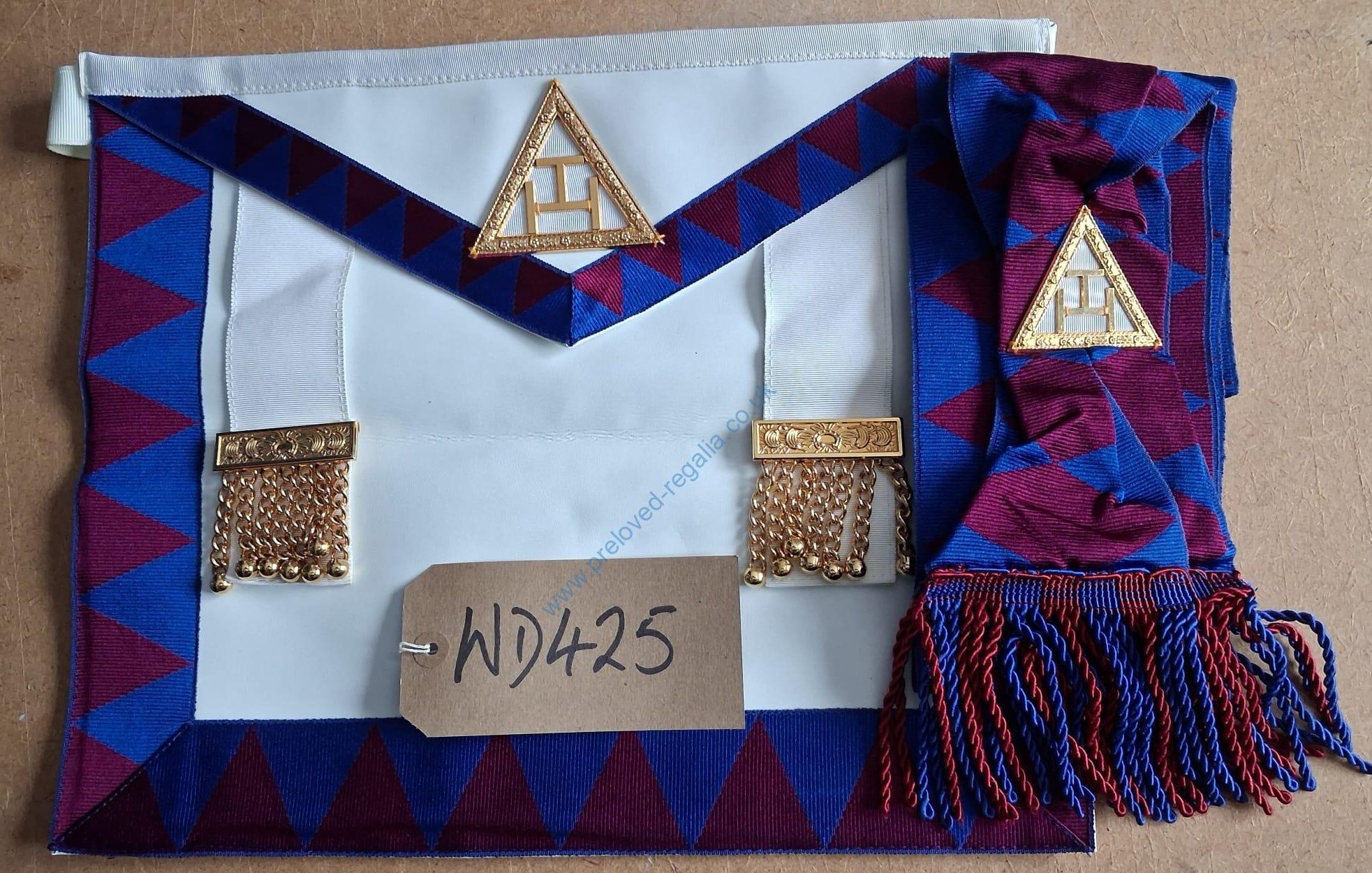 🔺RA Companions Apron & Sash❤️❤️